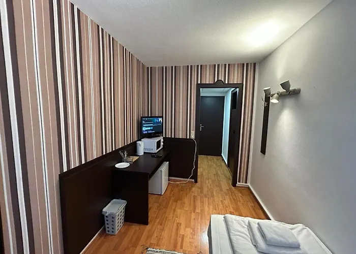 Westend#104
